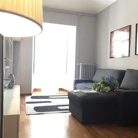Studio In Grigio *