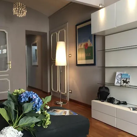 Studio In Grigio Apartment *